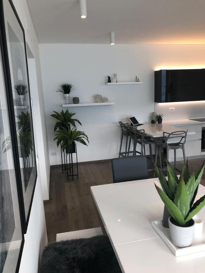 Ferienwohnung Ulivi Luxury Loft & Pool - The House Of Travelers Carate Urio Exterior foto
